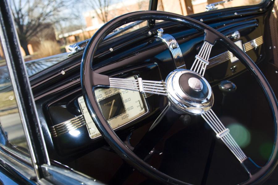  Buick Special Model 48 Victoria Coupe 1936 года  (фото 13 из 14)